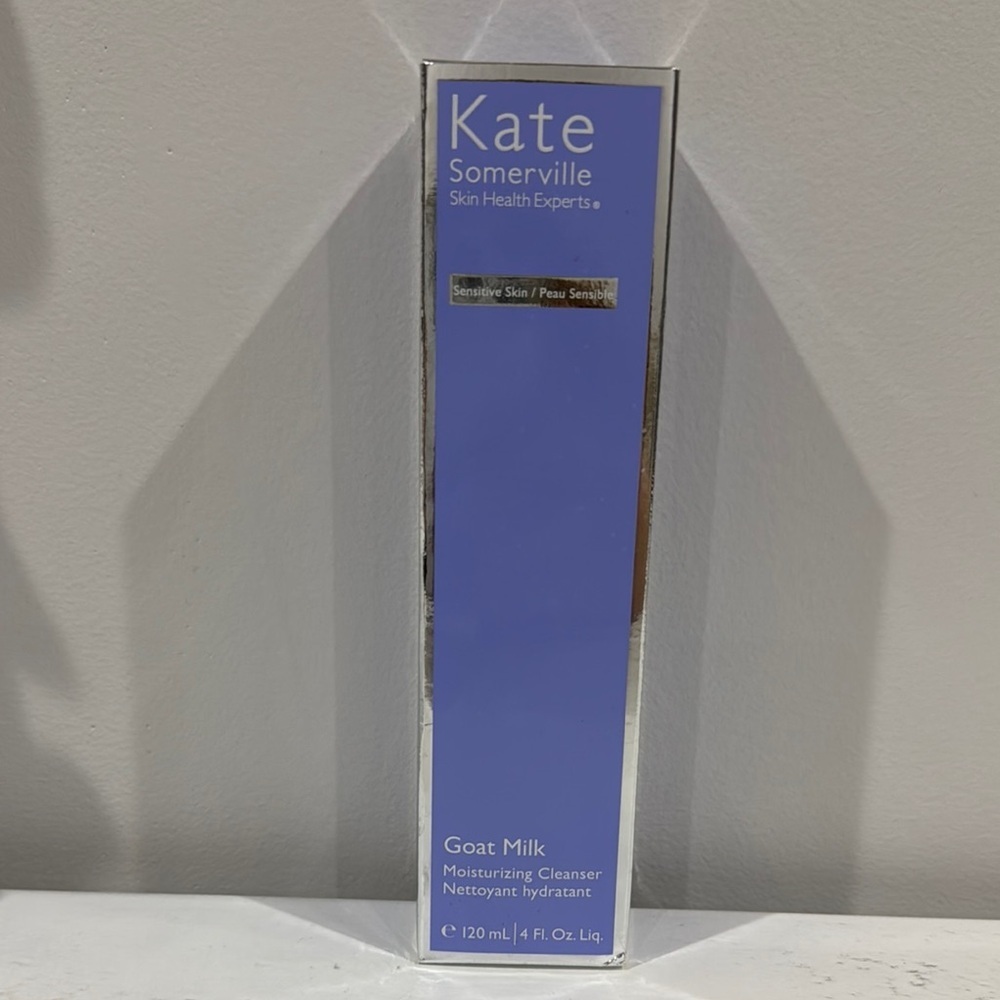 Kate Somerville Goat Milk Moisturizing Cleanser - Purple and Silver